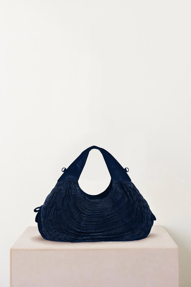 Doc Medium  Deep Blue