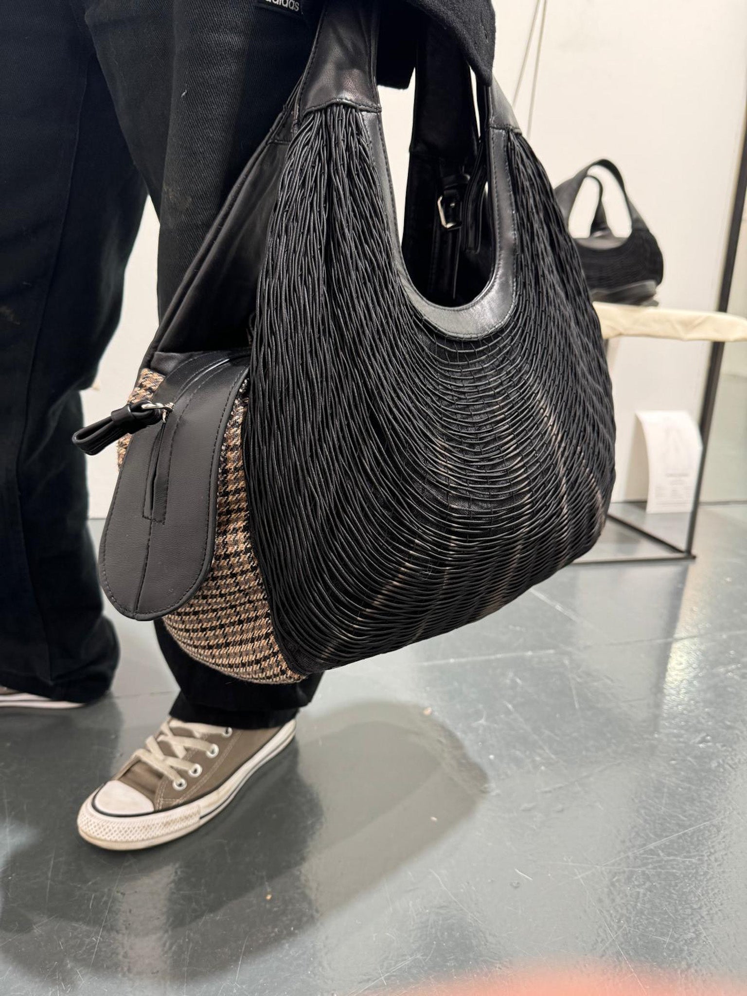 Caracas Shopper - Coal + Tweed