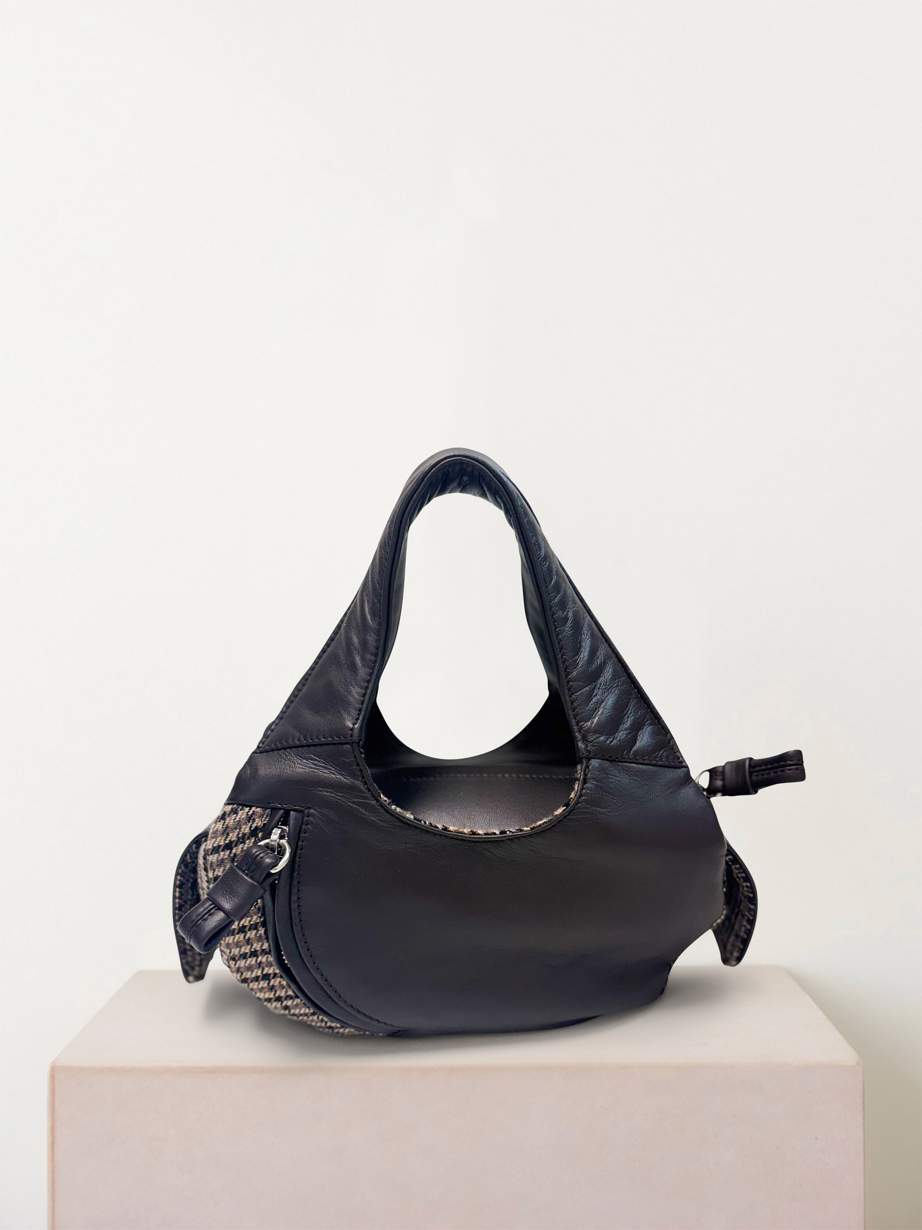 Bags — Mariana Mendez