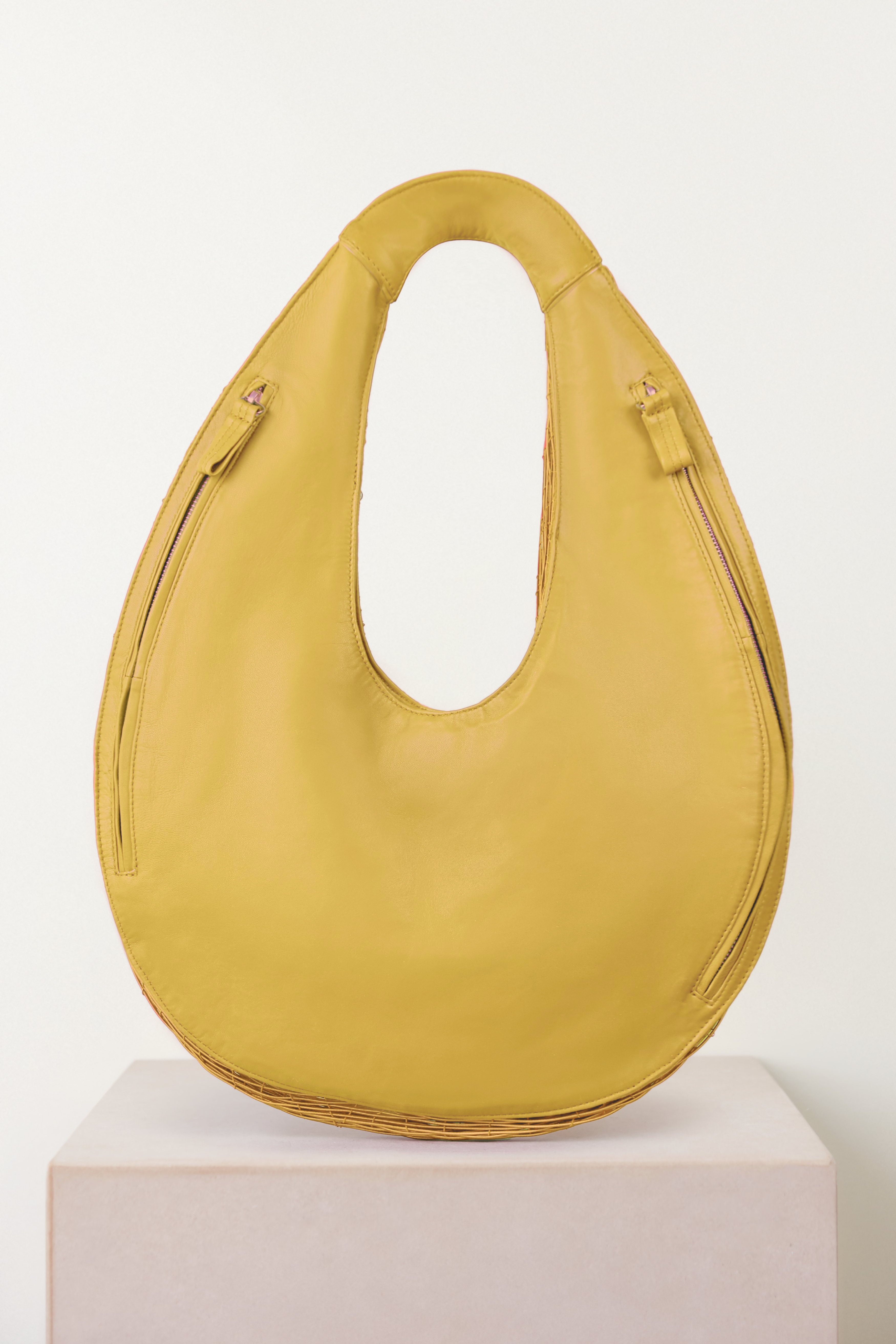 Bivalda Shoulder Matequilla S/S26