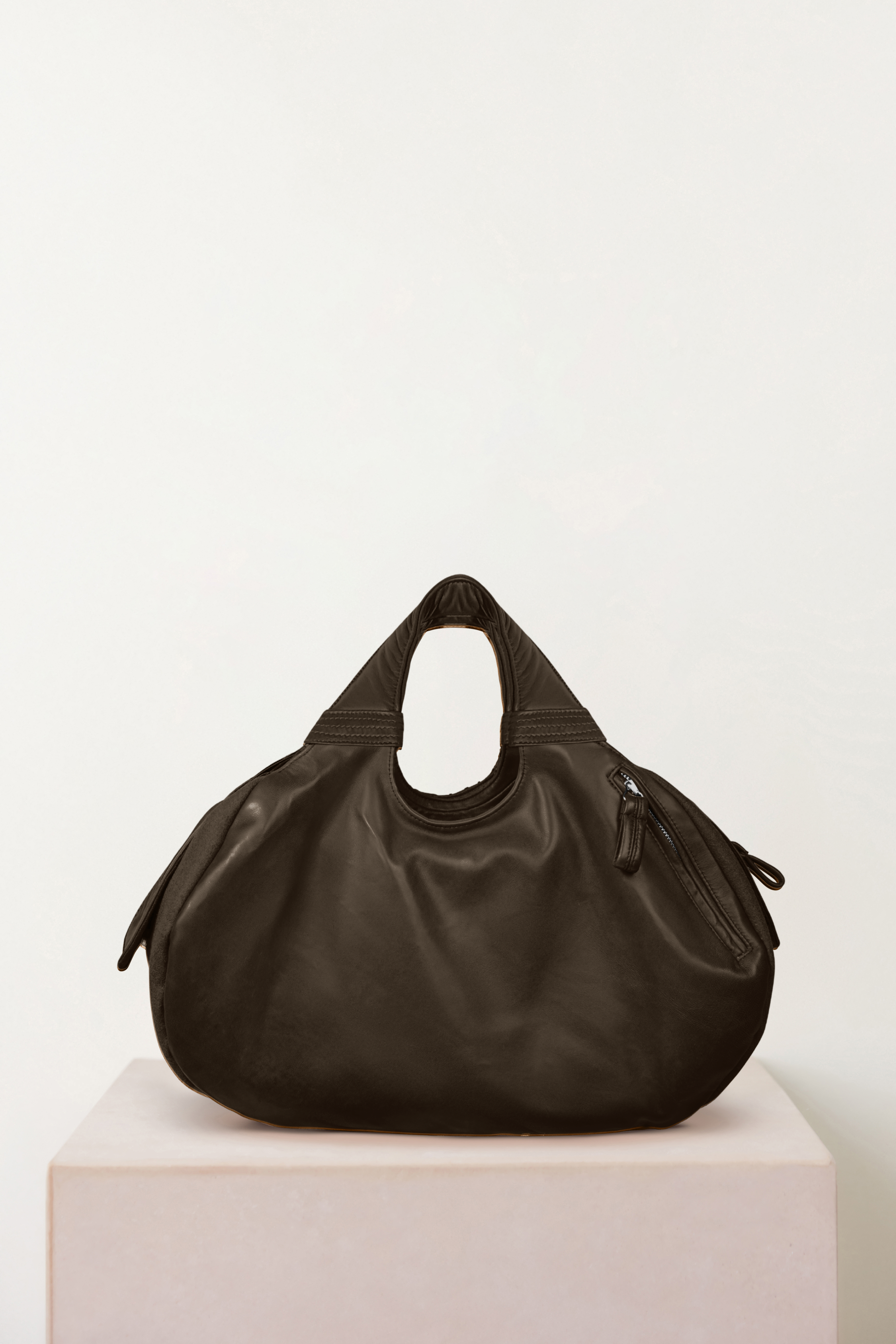 Doc Weekend Olive S/S 26