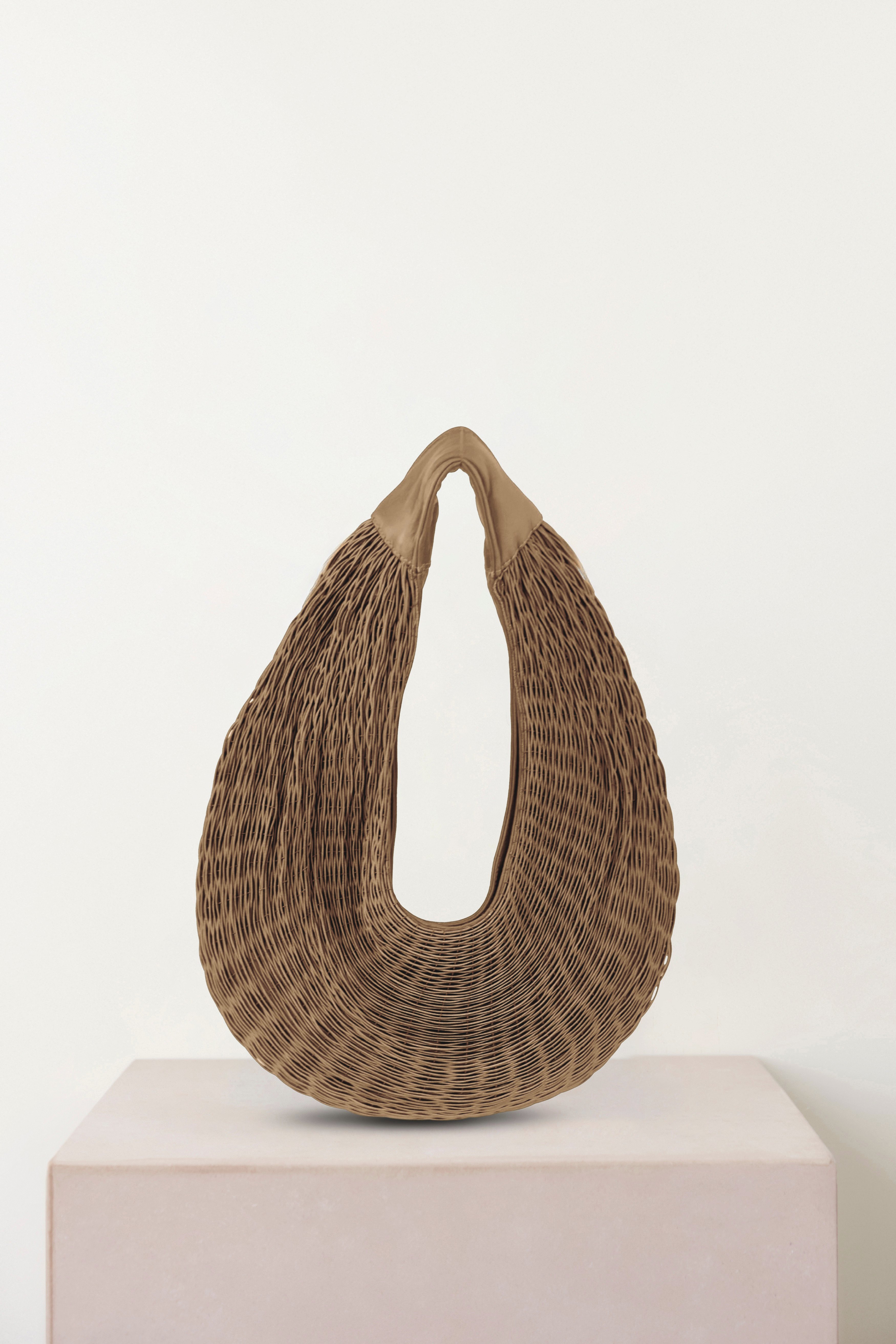 Bivalda Shoulder Petit Sesamo S/S26